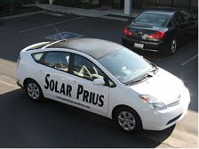 Toyota met des panneaux solaires sur la Prius 